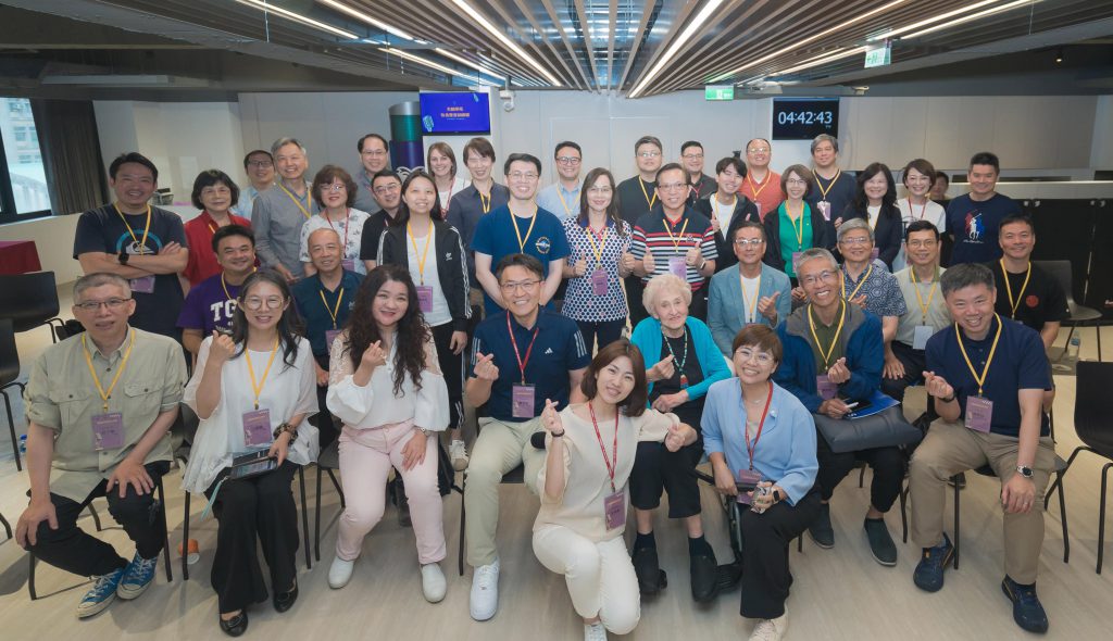 4月18日來自全台灣眾教會，近30位的牧者傳道聚集在ORTV，學習如何正確使用聲音，讓自己的恩賜更好的發揮。